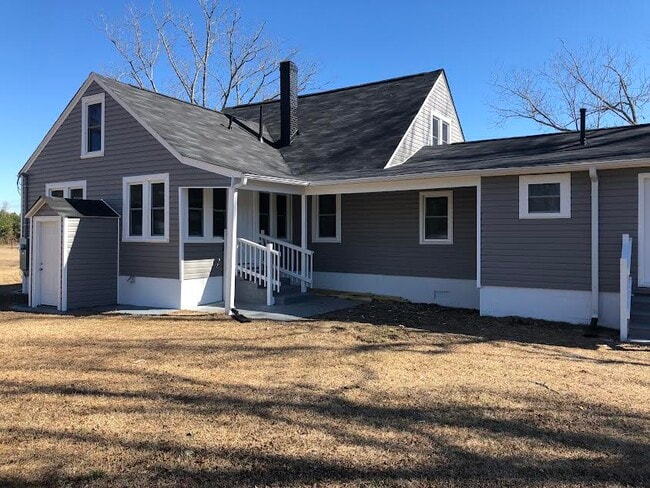 Back of House - 5883 Core Point Rd