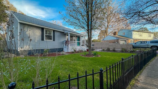 Foto del edificio - 8542 Wayland St