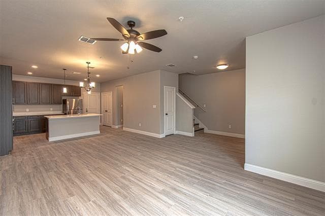 Building Photo - 1220 Good Ln