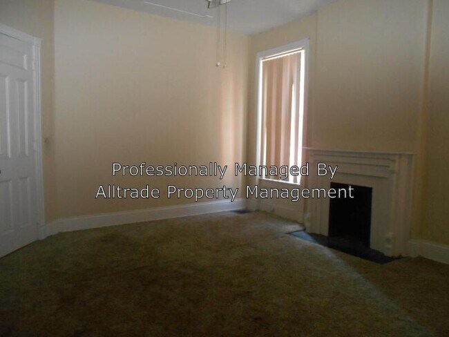 Building Photo - 1715 S 3rd St