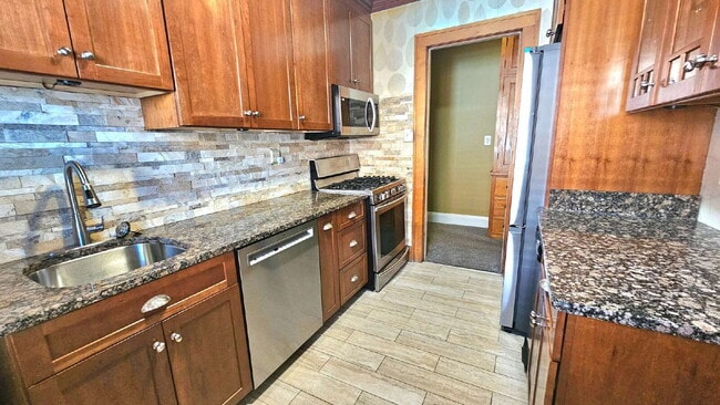 Foto del edificio - 2823 Portland Ave