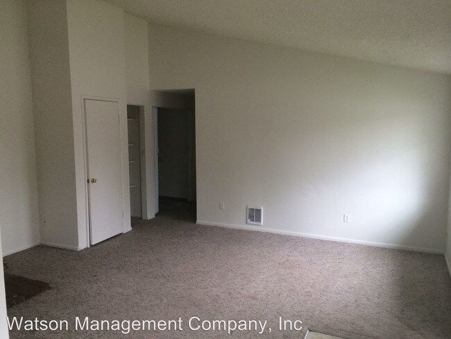 Building Photo - 3011 N Nelson St