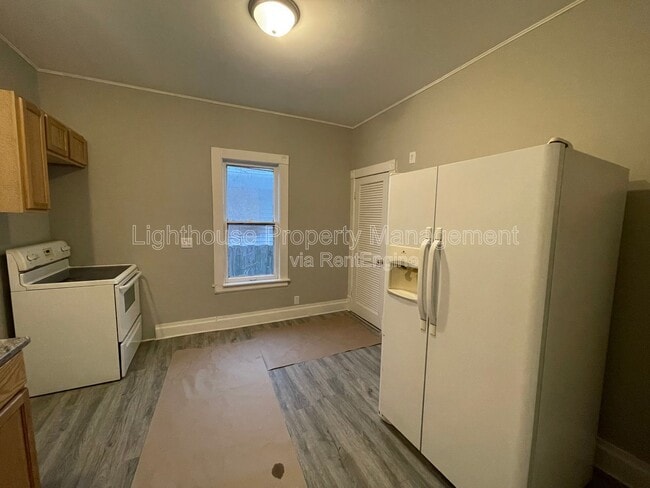 Foto del edificio - 1702 Reed St