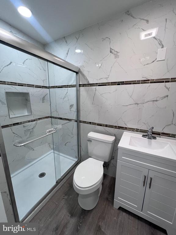 Foto del edificio - 307 Fairview St