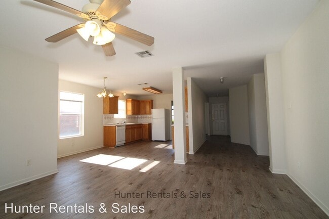 Building Photo - 3 br, 2 bath House - 4308 Paintbrush Drive