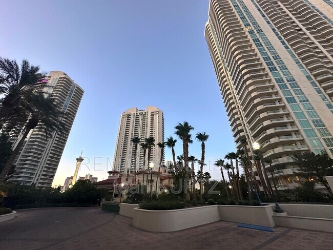 Foto del edificio - 2877 Paradise Rd