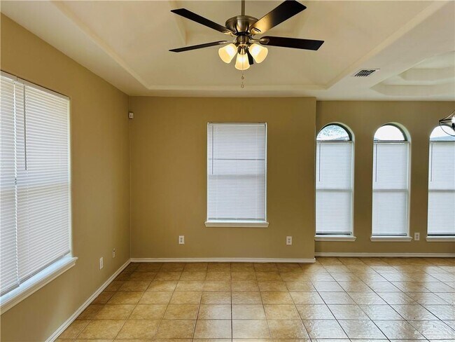 Foto del edificio - 1913 W Western Dr