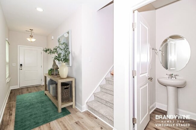 Foto del edificio - 1032 Wildflower Dr