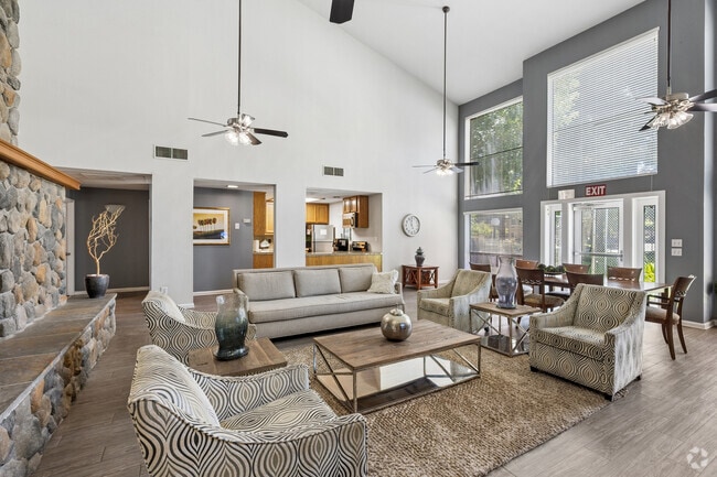 Interior Photo - River Terrace