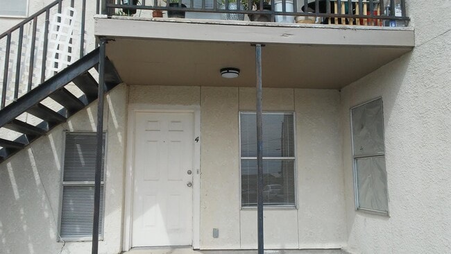 Foto del edificio - 105 Rockwell Way