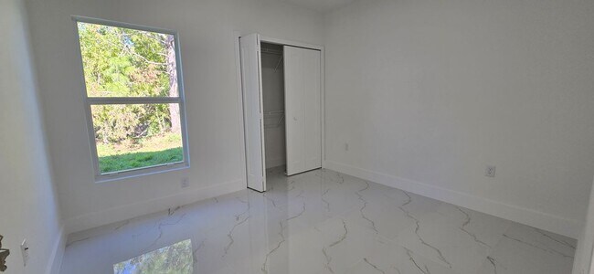 Foto del edificio - 5218 29th St SW