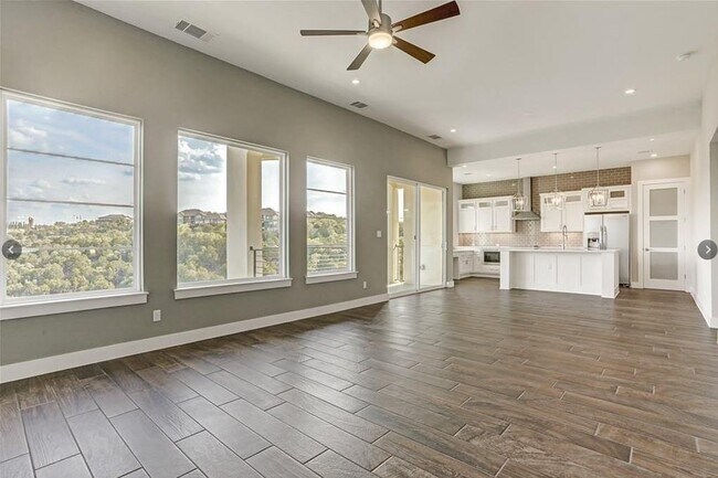 Foto del edificio - 410 Rose Branch Way