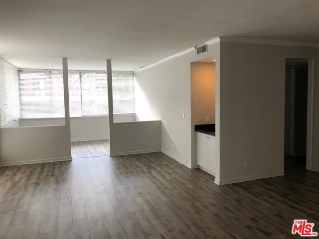 Building Photo - 416 S Spalding Dr
