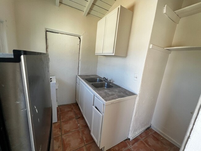 Building Photo - 72061-72067 Joshua Ln.