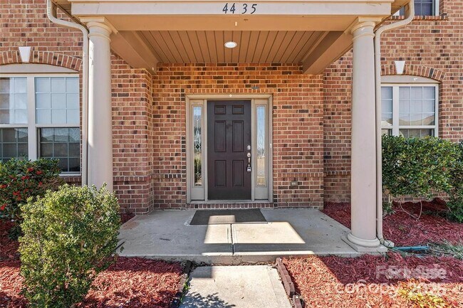 Foto del edificio - 4435 Mill Landing Dr