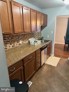 Building Photo - 1807 Lowland Way