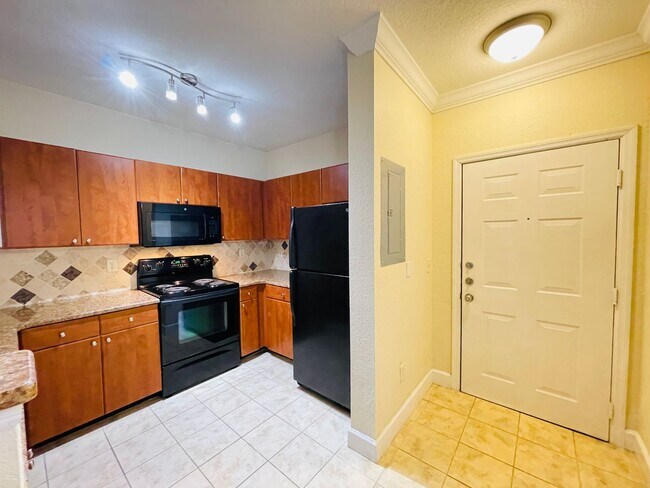 Building Photo - BEAUTIFUL 1 bedroom/1 bath Condo in Orlando!!