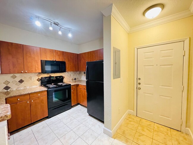 Foto del edificio - BEAUTIFUL 1 bedroom/1 bath Condo in Orlando!!