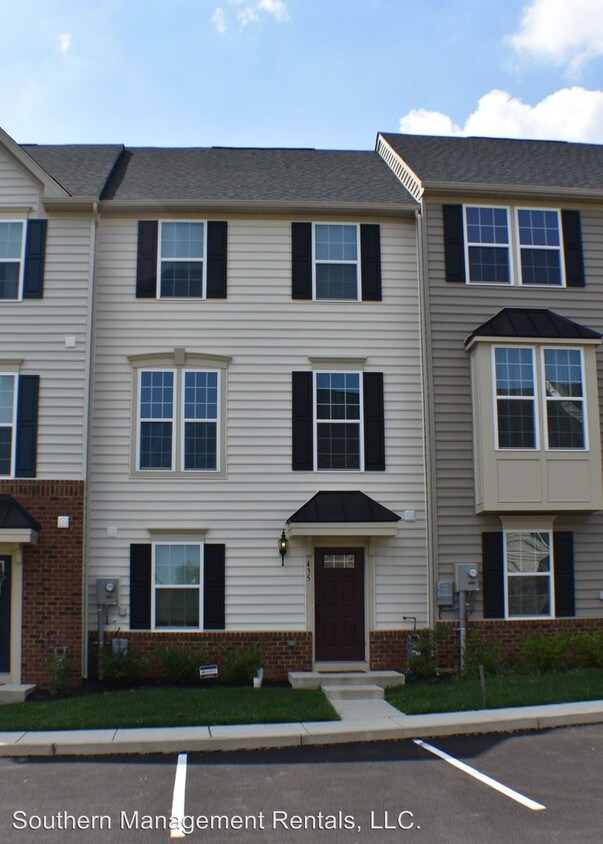 435 Laurel Oak Ln, Seven Valleys, PA 17360 House Rental in Seven