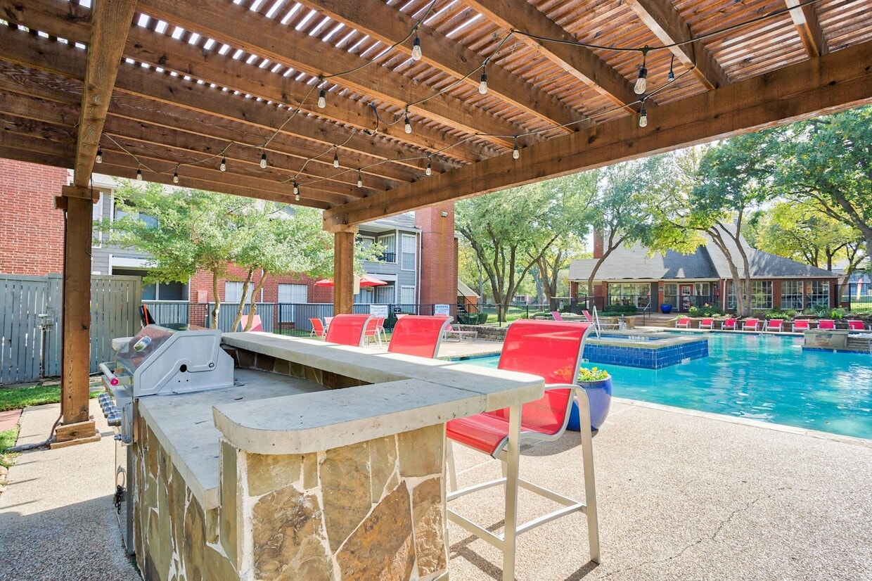 Primary Photo - The Trails Apartments