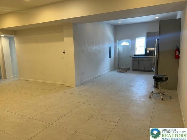 Foto del edificio - 134 S 3rd St