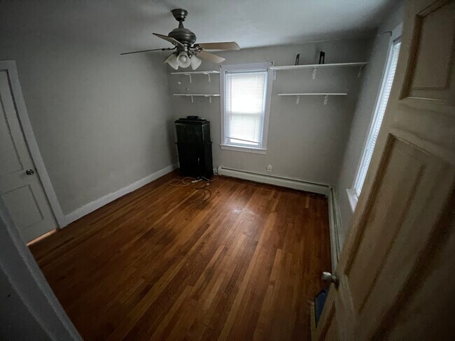 Foto del edificio - 76 Houlton St