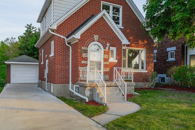 Photo du bâtiment - 185 Highland Rd W