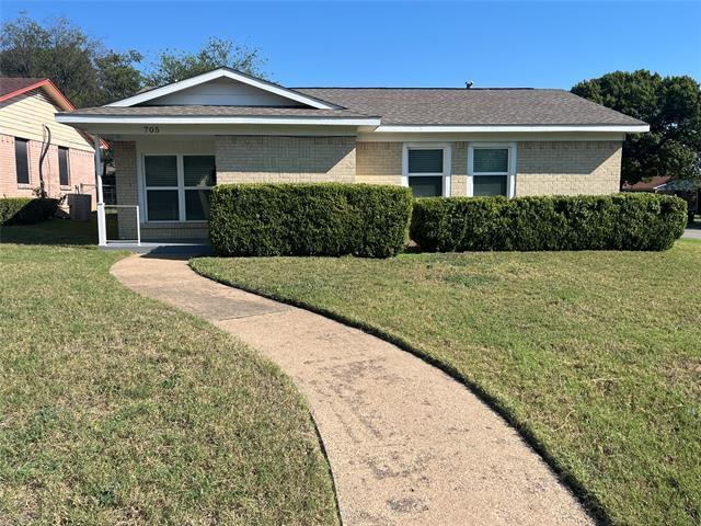 Primary Photo - 705 Ivywood Dr