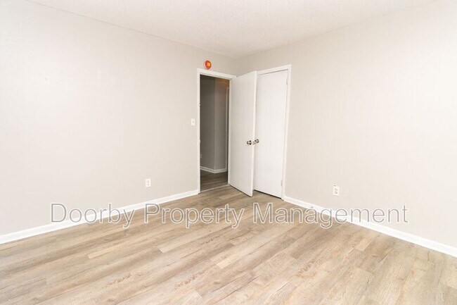 Foto del edificio - 4118 Fagan St