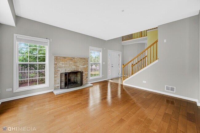 Foto del edificio - 2047 Ivy Ridge Dr