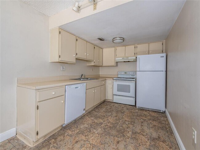 Foto del edificio - 5221 Bayshore Blvd