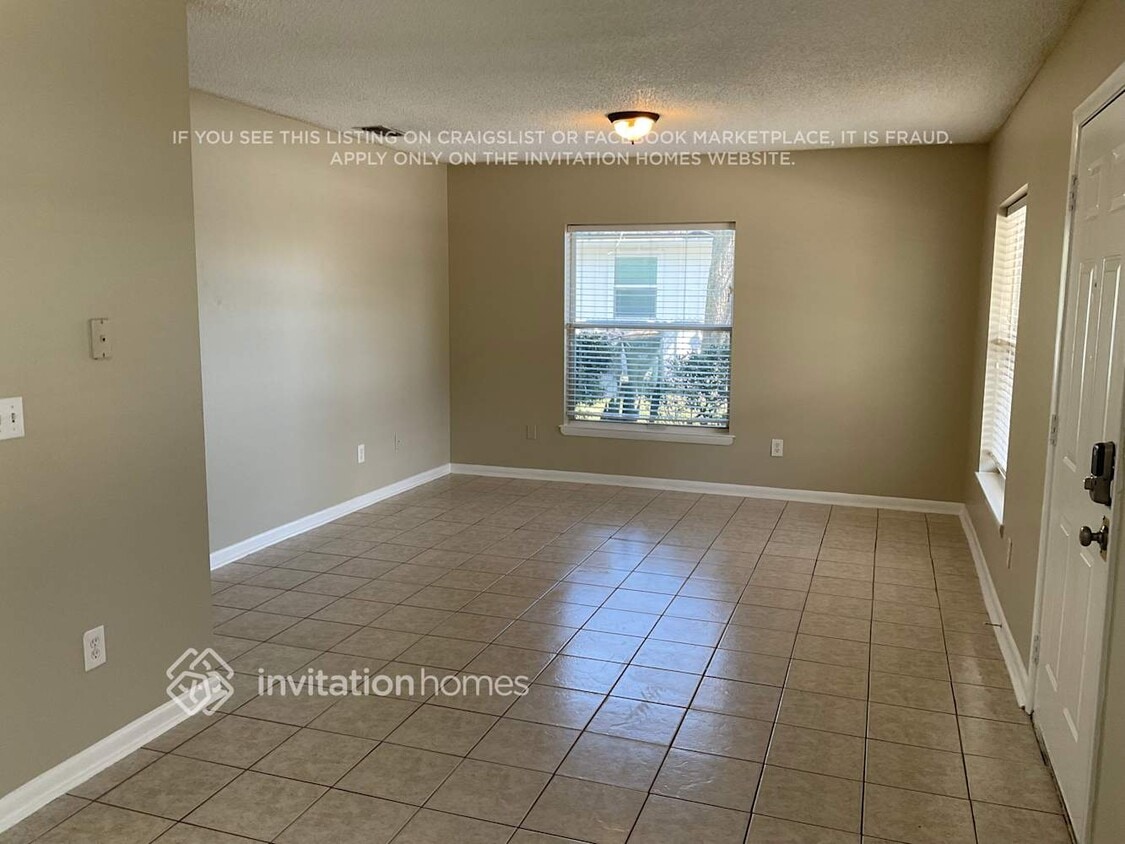 Foto del edificio - 91 Donner Rd