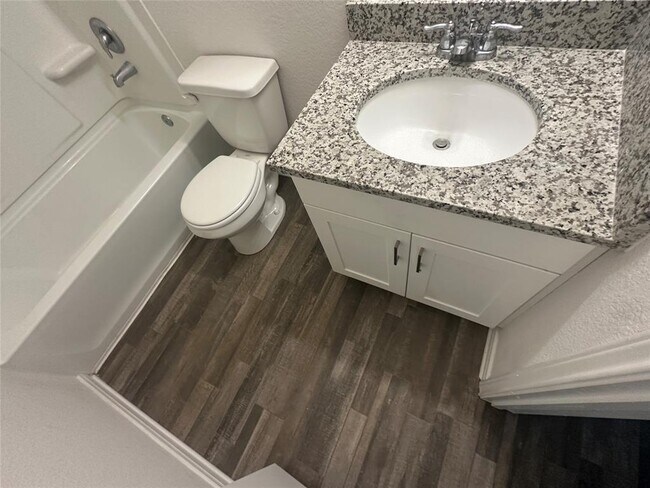 Foto del edificio - 15724 Del Norte Dr