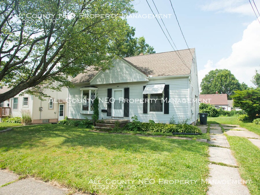 Cozy Home in Firestone Park! House for Rent in Akron, OH