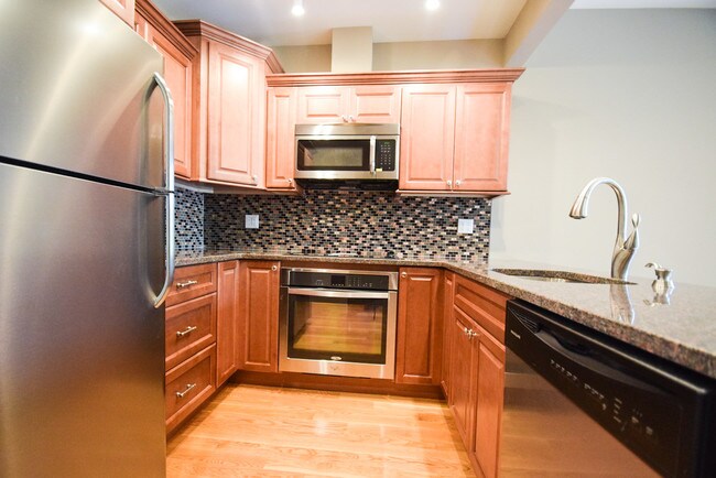 Foto del edificio - 360 7th St