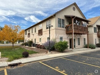 Building Photo - 1204 Walnut Ave