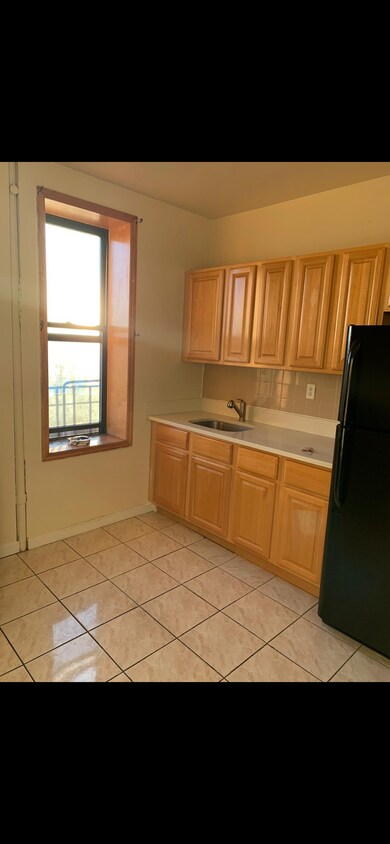 Foto del edificio - 743 68th St