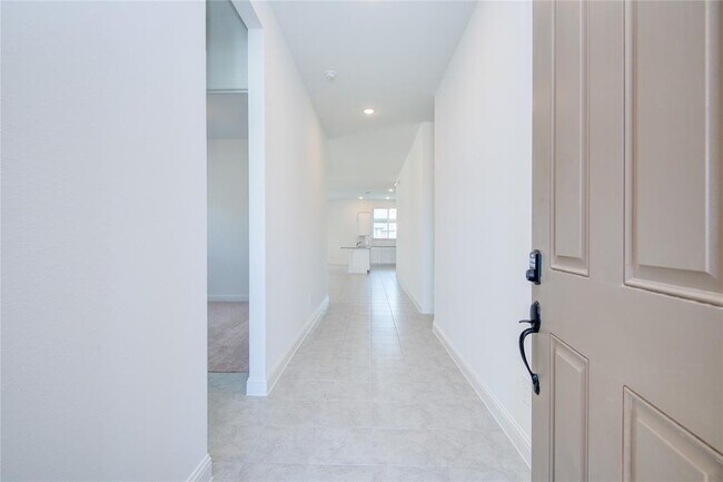 Building Photo - 10248 Bayou Oaks Dr