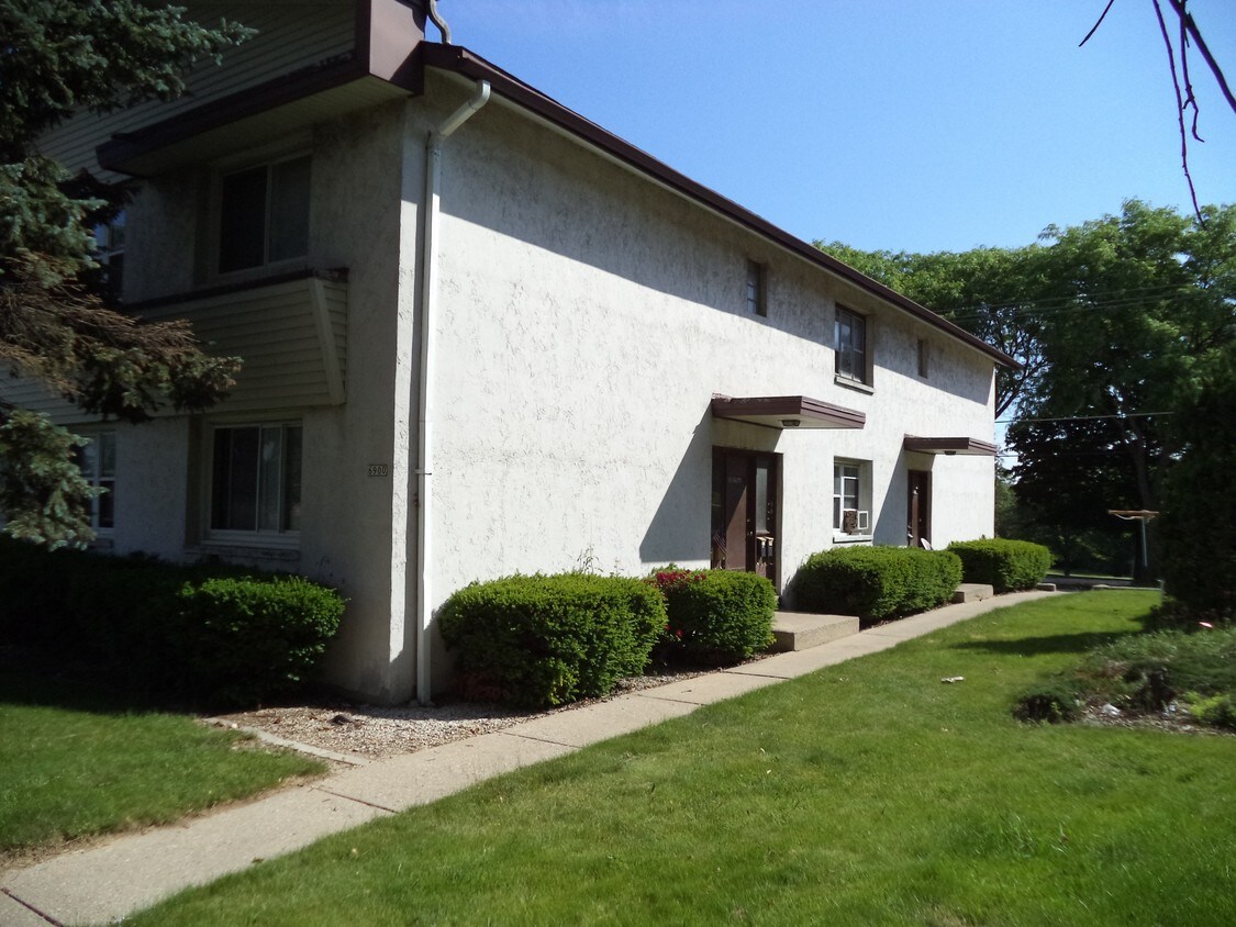 6900 W Appleton Ave, Milwaukee, WI 53216 Apartments in Milwaukee, WI