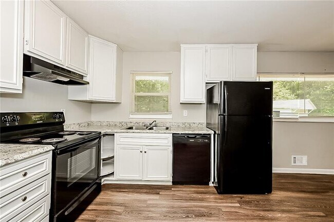 Building Photo - 2639 Buxton Ct