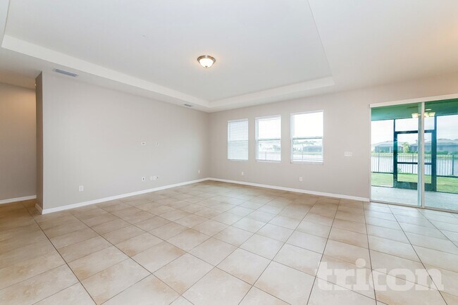 Building Photo - 6411 Devesta Lp