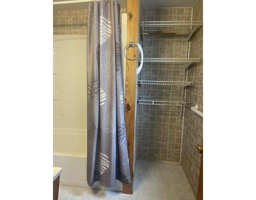 Foto del edificio - 3 bedroom in New Bedford MA 02744