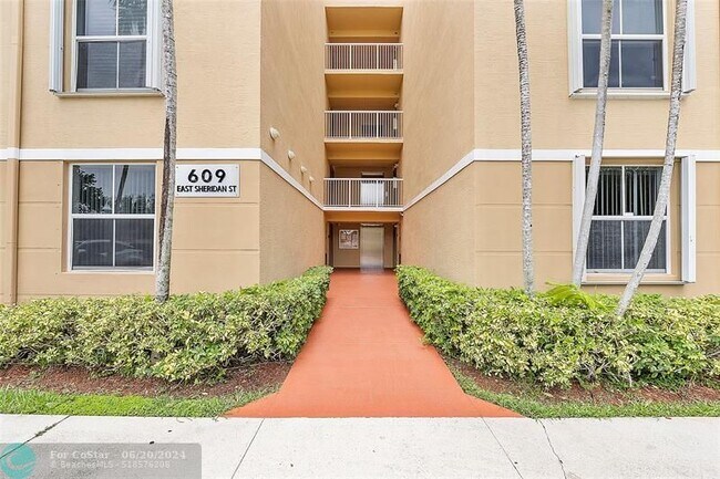 Foto del edificio - 609 E Sheridan St