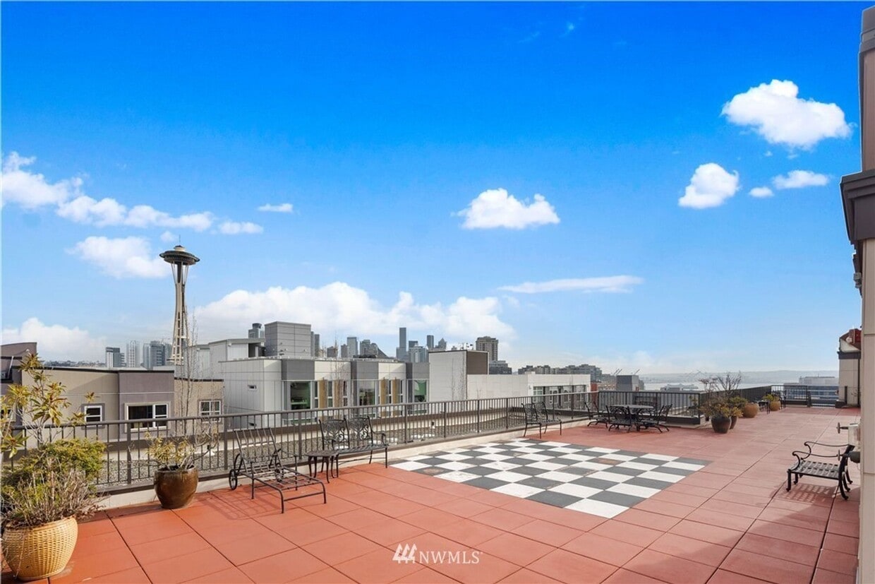 Primary Photo - Classic 1bedroom Condo with Elegant Amenit...