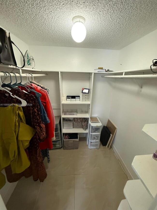 Photo - 220 SW 9th Ave Apartment