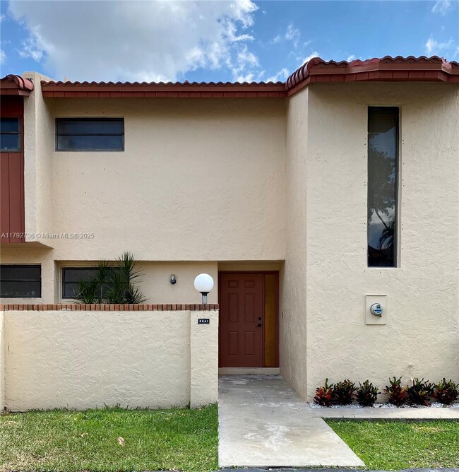 Building Photo - 8947 SW 149th Pl