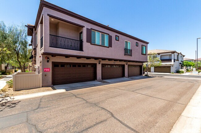 Foto del edificio - 2720 S Decatur Dr