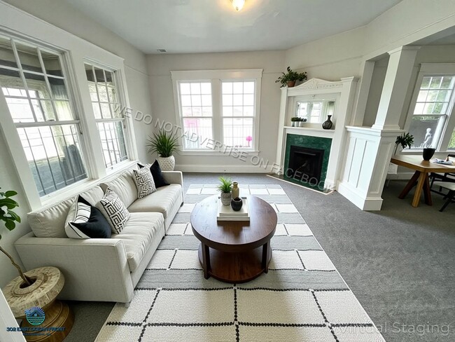 Building Photo - Spacious 2 Bedroom Home