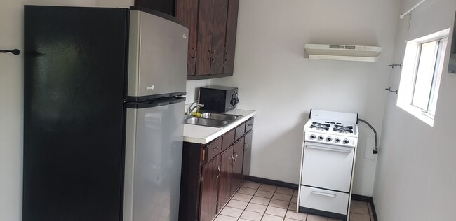 Building Photo - 2053 Walcott Way