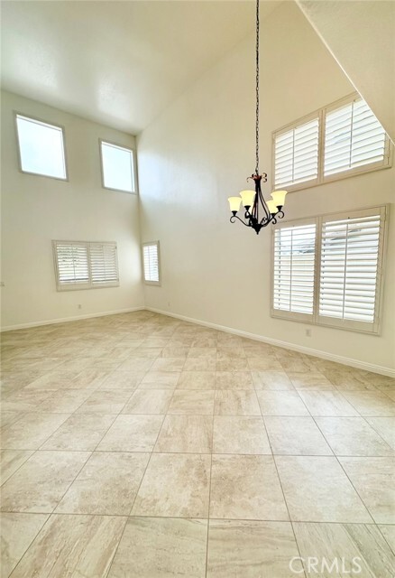Foto del edificio - 6 Laurelwood St